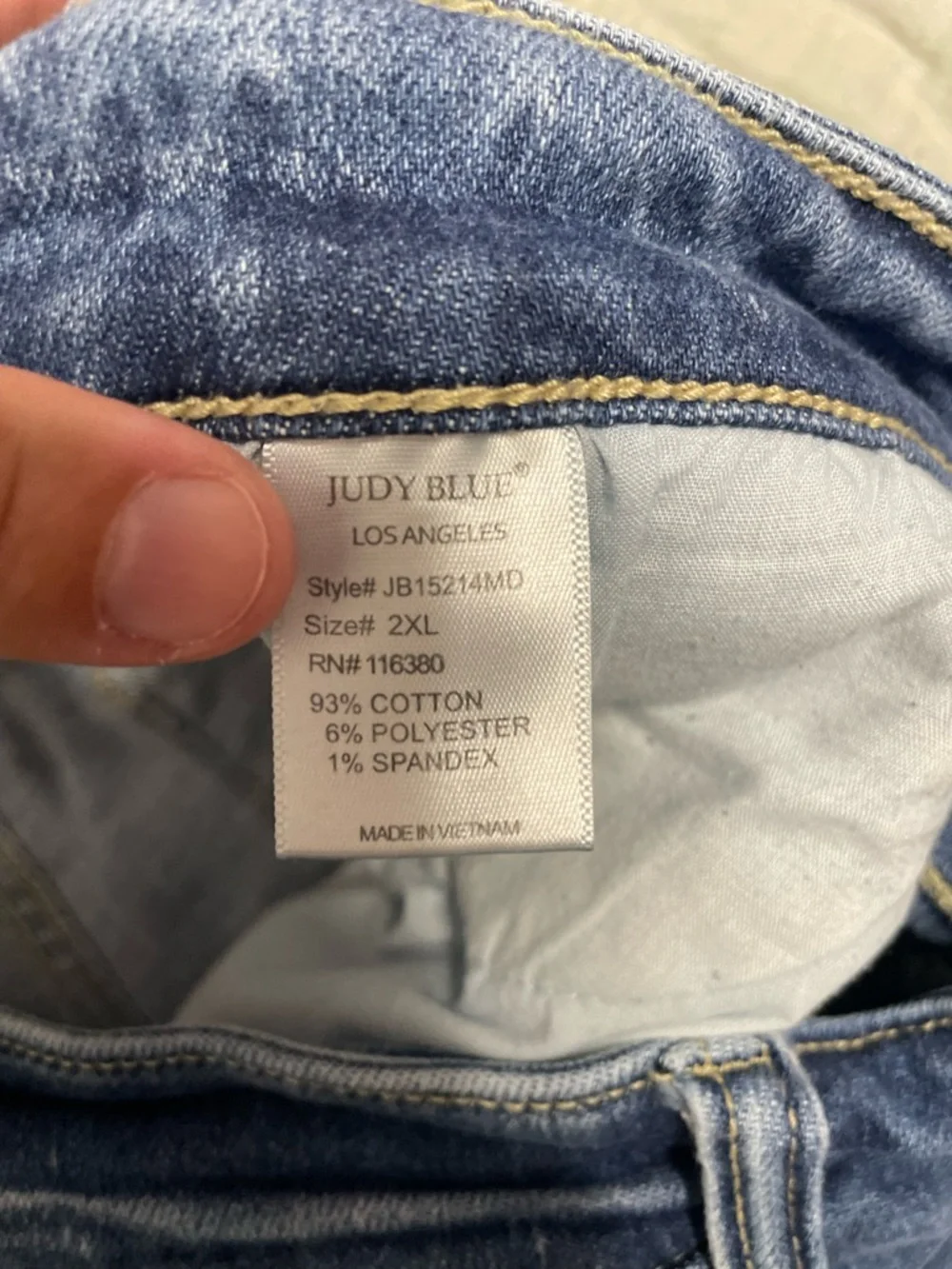 Judy Blue Distressed Denim Bermuda Shorts cutoff 2XL - Picture 6 of 6